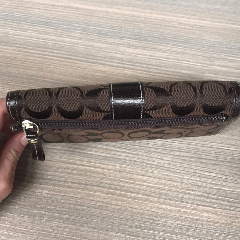 Coach Wallet - Picture 8 of 8